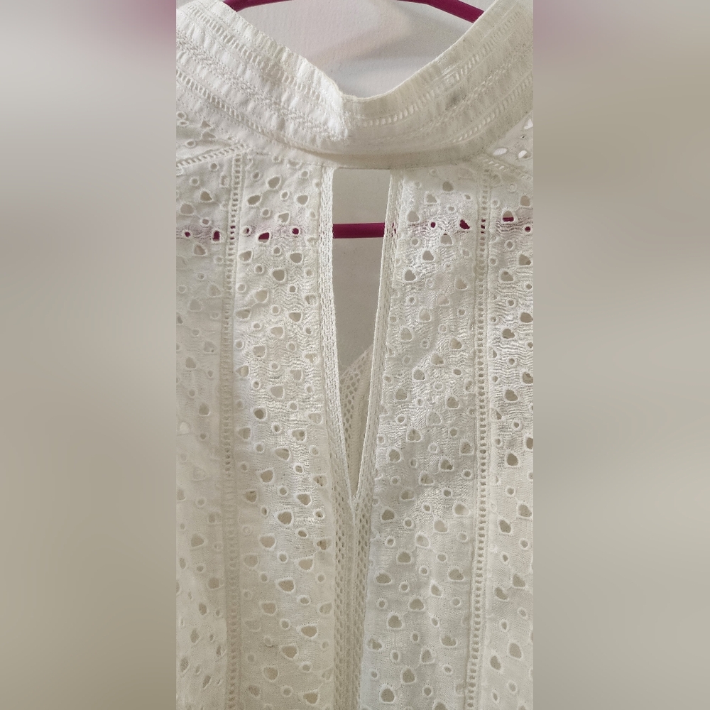 White Eyelet Blouse - Picture 2 of 9